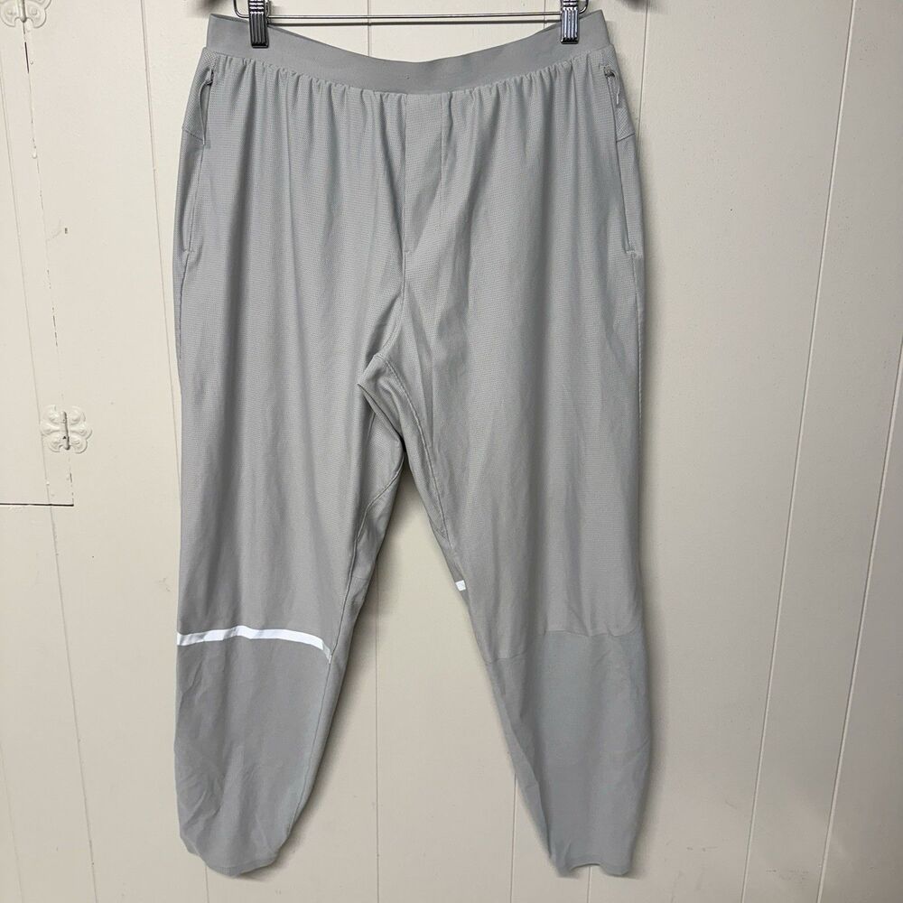 Lululemon Reflective Running Jogger Pants LM5AHZS Athletic Gray Men XL VGUC